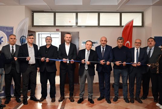 Rektör Prof. Dr. Mehmet Karakaş, Fakültemizde Kurulan BİSTLAB Laboratuvarının Açılışını Yaptı.